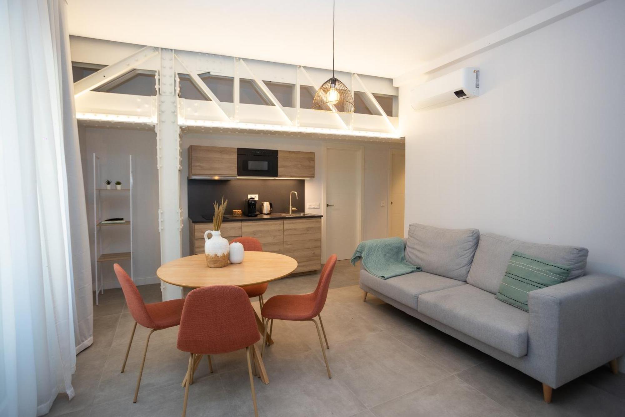 Diana Suites 23 Malaga Exterior photo